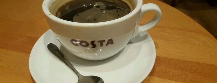 Costa Coffee is one of Pieterさんのお気に入りスポット.