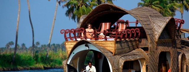 Kumarakom Backwaters is one of Kerala Backwaters.