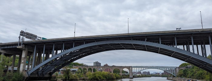 Alexander Hamilton Bridge is one of Alexander Hamilton Hotspots.