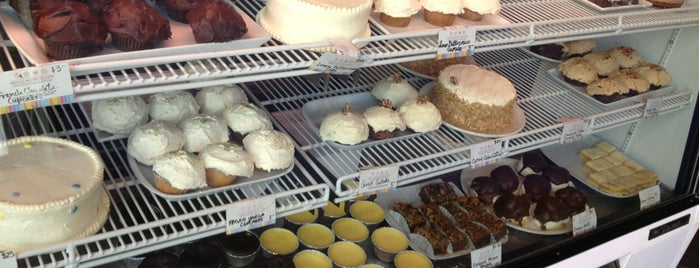 Second Avenue Sweets is one of No town like O-Town: The Glebe.