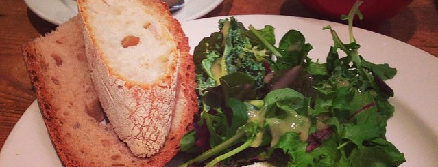 Le Pain Quotidien is one of The 15 Best Places for French Food in Westwood, Los Angeles.