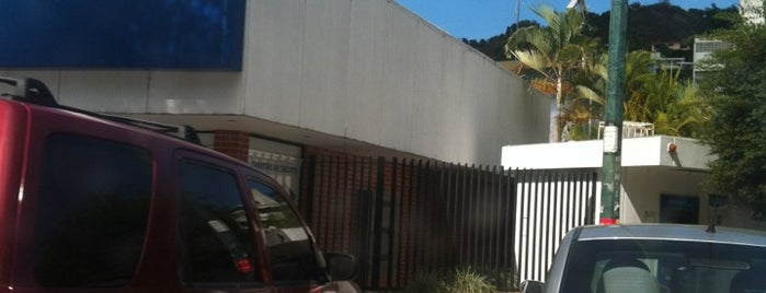 C.C. Cumbres de Curumo is one of Centros Comerciales.