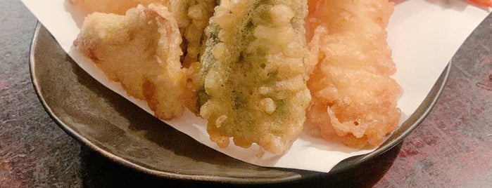 Nagaura is one of 浅草で蕎麦.