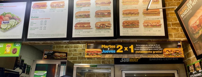 Subway is one of Lugares en la Del Valle.