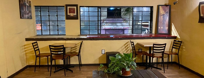 Café Finca Coatepec is one of Lieux qui ont plu à Crucio en.