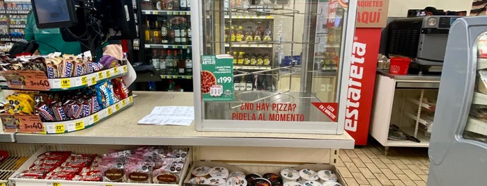 7- Eleven is one of Crucio en : понравившиеся места.