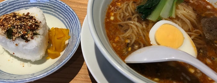 Shimaya is one of punの”麺麺メ麺麺”.