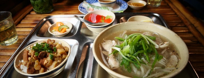 アンゴン is one of Lunch near Honmachi, Ōsaka.