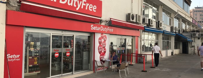 Setur Duty Free is one of Lieux qui ont plu à EmrahÇ..