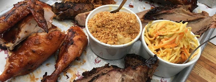 La Fama Barbecue is one of Liliana’s Liked Places.