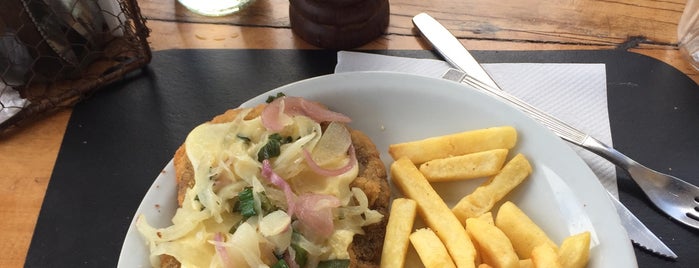 El Club de la Milanesa is one of Favoritos para comer!.