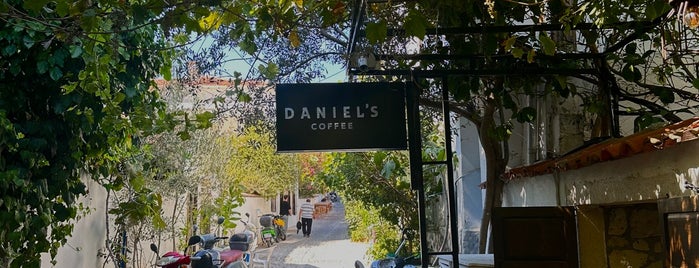 Daniel’s Coffee Alçati is one of Cesme.