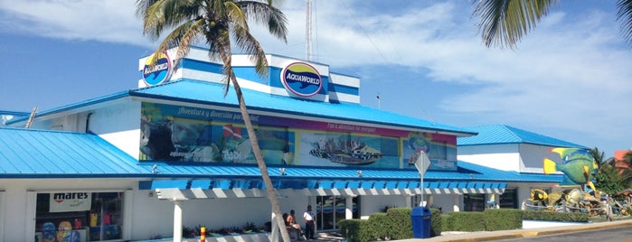 Aquaworld Marina is one of Cancún.