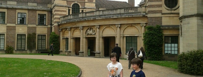 Eltham Palace and Gardens is one of London Tourism.