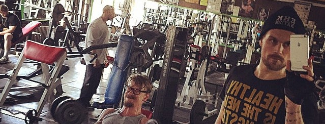 Frenchies Gym is one of Lugares guardados de Steven.