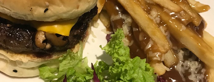 Fatboy's The Burger Bar is one of Makan Place.