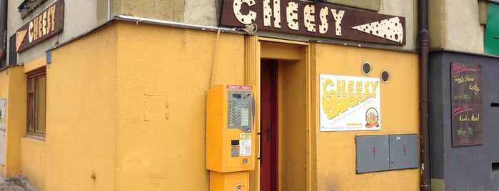 Cheesy is one of สถานที่ที่ Jan ถูกใจ.