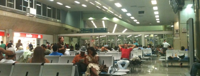 Terminal 2 is one of Trabalhando RIO.