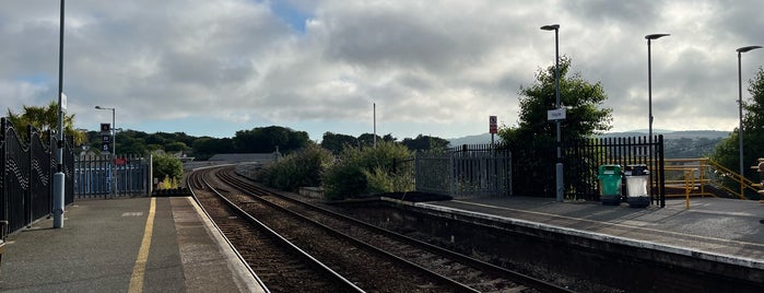 Hayle Railway Station (HYL) is one of Railway Stations in Cornwall.