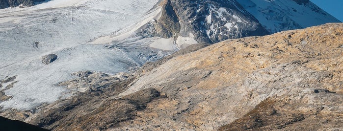 Glacier de la Grande Motte is one of Stations de ski (France - Alpes).