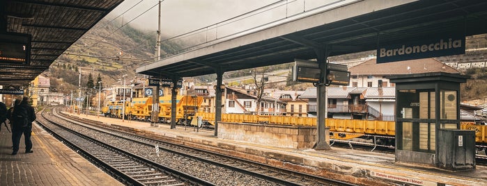 Stazione Bardonecchia is one of Gare.