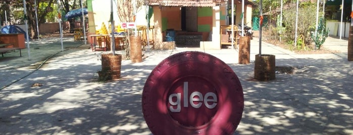 Glee Resto and Bar is one of "GOA: must check" places.