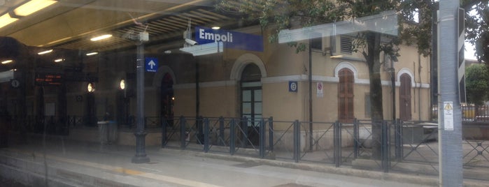 Chef Express - Stazione Empoli is one of Trouvez Lamour (precious gifts).