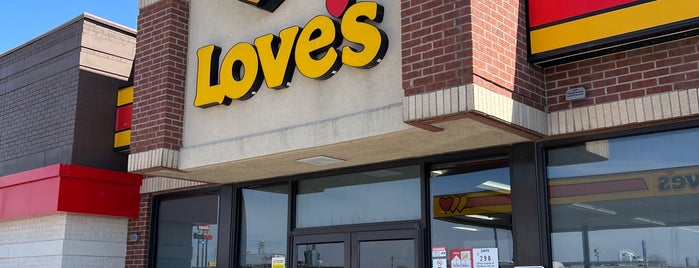Love's Travel Stop is one of Travel Centers.