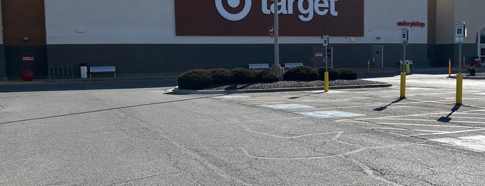 Target is one of Habitual Visitor.