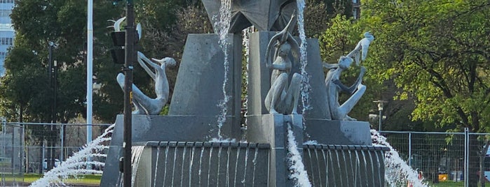 Victoria Square Fountain is one of Radelaide.