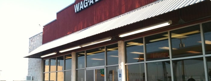 Wag-A-Bag is one of สถานที่ที่ Jim ถูกใจ.