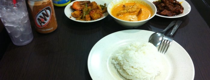 Hajah Maimunah Restaurant (Bencoolen) is one of All-time favorites in Singapore.