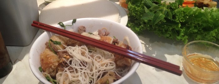 Dong Huong is one of Asian Food in Paris.