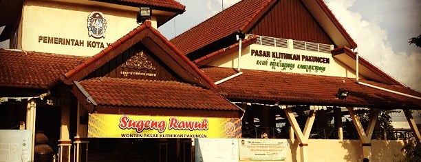 Pasar Klithikan Pakuncen is one of Guide To Yogyakarta Best Spots.