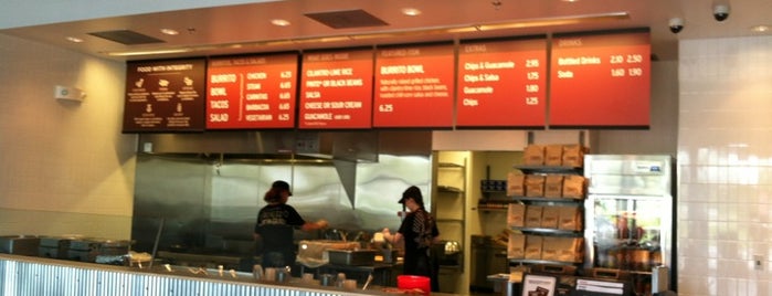 Chipotle Mexican Grill is one of Betzy : понравившиеся места.