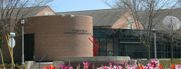 Eugene S. Pulliam Center for Contemporary Media is one of Academic Buildings.