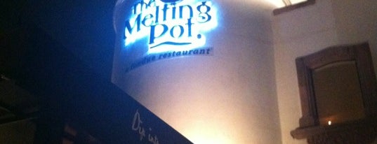 The Melting Pot is one of Ross'un Kaydettiği Mekanlar.