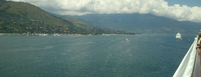 Costa Pacifica is one of สถานที่ที่ Rafael ถูกใจ.