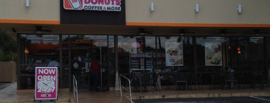 Dunkin' is one of Lieux qui ont plu à MJ.