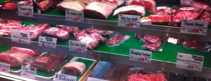 Japan Premium Beef is one of Lugares favoritos de Mike.