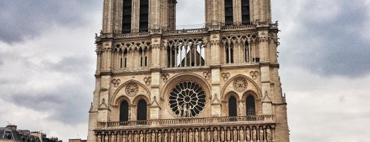 มหาวิหารน็อทร์-ดามแห่งปารีส is one of Paris 2012 Trip.