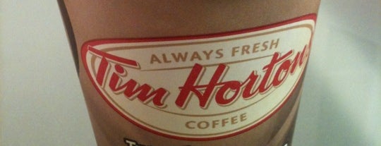 Tim Hortons is one of Locais curtidos por Henoc.