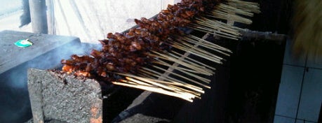 Sate Ayam & Kambing RSPP Pak Muri is one of Tempat makan favorit.