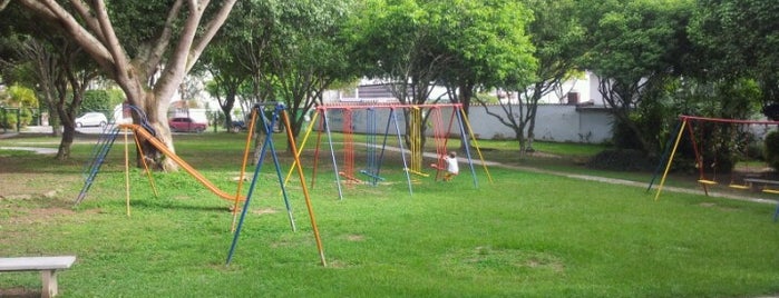 Parque Las Vertientes is one of สถานที่ที่ Marielen ถูกใจ.