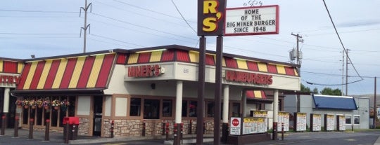 Miner's Drive-In is one of Burger Joint.