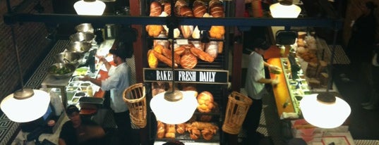 Boudin Bakery Café is one of Alさんのお気に入りスポット.