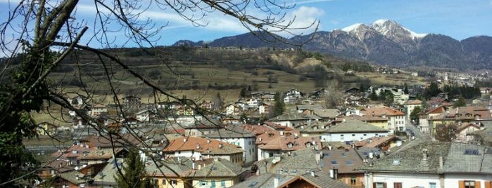 Cavalese is one of Località.