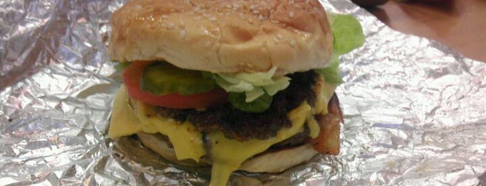 Must-visit Burger Joints in San Diego
