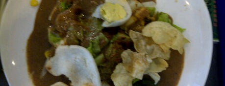 Gado-Gado 'BOPLO' is one of Recommended wiskul in Jakarta.