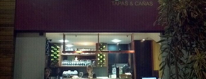 Terrazas Tapas & Cañas is one of Almoço e Happy Hour no Rio de Janeiro.